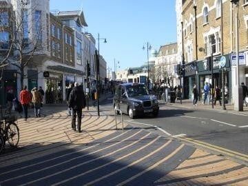 Studio Flat, The Broadway, SW19 - Photo 3