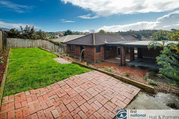 8 Angus Court, Pakenham - Photo 1