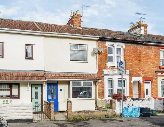 2 bedroom terraced house to rent - Photo 1