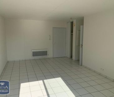Location Appartement 2 pièces 47m² POITIERS 86000 - Photo 2