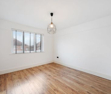 3 bed semi-detached house to rent in Parkville Road, Manchester, M25 - Photo 5