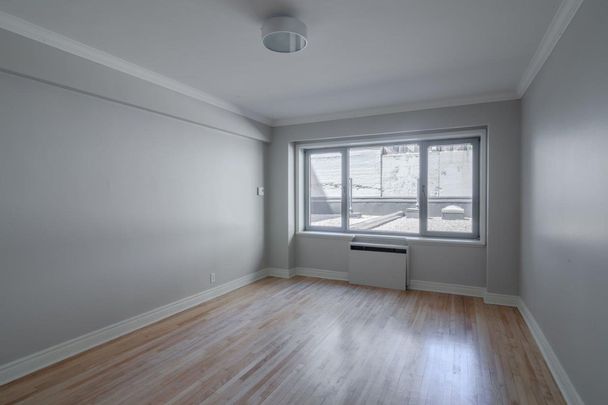 3468 Rue Drummond - Photo 1
