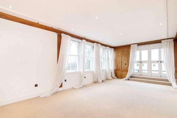 Jack Straws Castle, North End Way Hampstead, NW3 - Photo 1