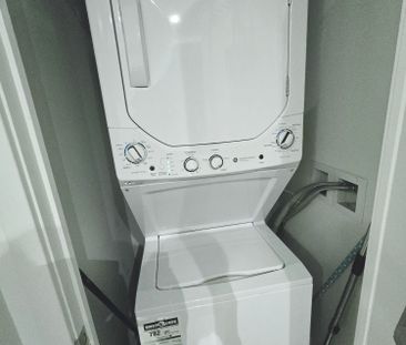 For Lease - 297 Oak Walk Drive Unit# 1702, Oakville, Ontario - Photo 4