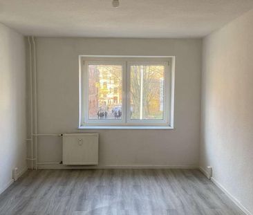 Attraktive 3-Zimmer-Wohnung in Magdeburg – renoviert und bezugsfertig - Foto 1