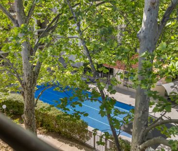 Brighton Bliss - Modern 2-Bedroom Apartment in Kingston! - Photo 2