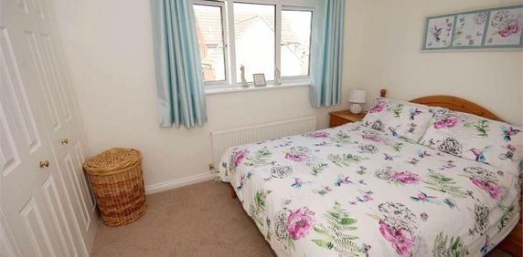 2 bedroom terraced house to rent - Photo 2