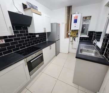 Three Shires Oak Road, Smethwick, B67 5BU - Photo 6