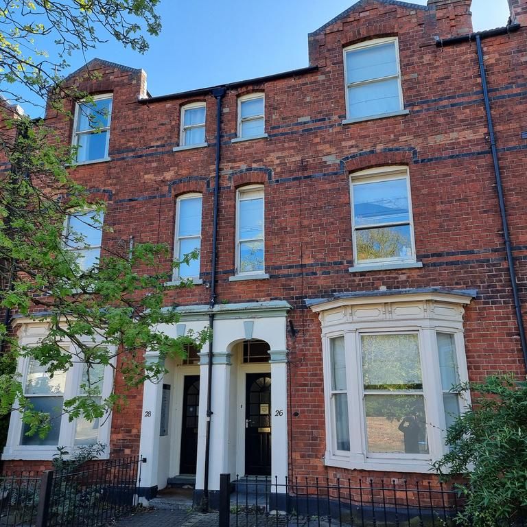 1 bedroom house of multiple occupation to rent - Photo 1