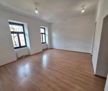 HÜBSCHE 3- ZIMMER WOHNUNG am Clemens Hofbauer Platz - unbefristet - Foto 1