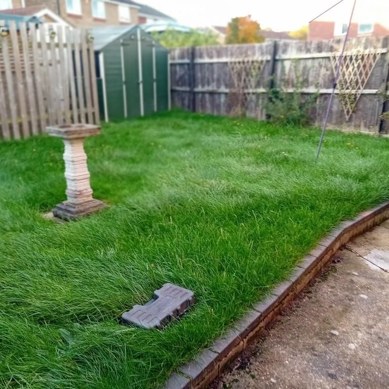 2 bedroom end of terrace house to rent - Photo 2