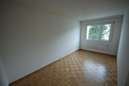 Helle 5 Zimmer Wohnung im 2. OG im Zentrum von Volketswil - Photo 5