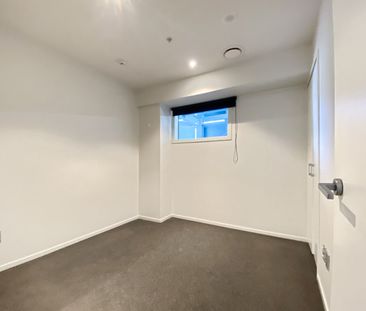 Welcome to apartment 409 in Soho Apartments. - Photo 5