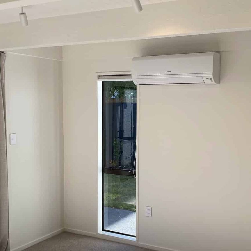 Modernised Home, Unbeatable School Zoning - Photo 1