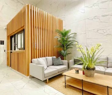 Furnished Studio Apartment - Cold water included - Photo 5