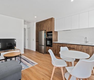 Modern unit in Hanley's Farm - Photo 4