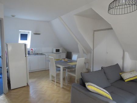 Location Appartement 2 pièces 33m² SABLE SUR SARTHE 72300 - Photo 4