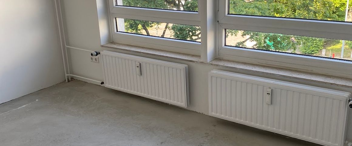 Großzügige 3-Zimmer-Wohnung mit zwei Loggien // 2.OG rechts - Photo 1