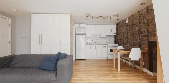 Loft entièrement meublé à louer Vieux-Québec juillet 2026 - Photo 2