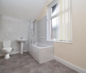 Illingworth Street, Ossett - Photo 2