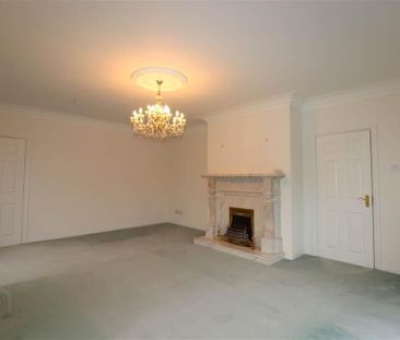 32 Ballyworfy Road, Hillsborough, BT26 6LR - Photo 3