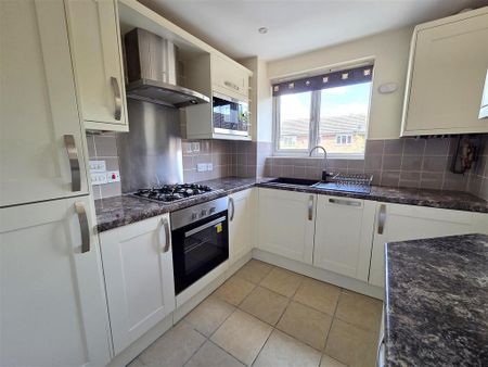 2 bedroom apartment to rent - Photo 4