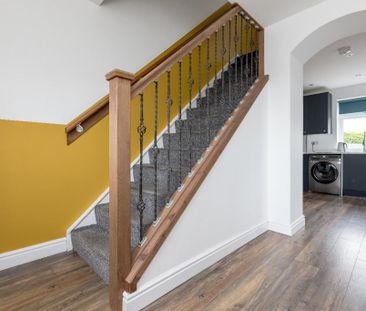 2 bedroom terraced house to rent - Photo 1