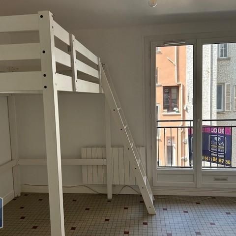 Location Appartement 1 pièce 19m² GRENOBLE 38000 - Photo 1
