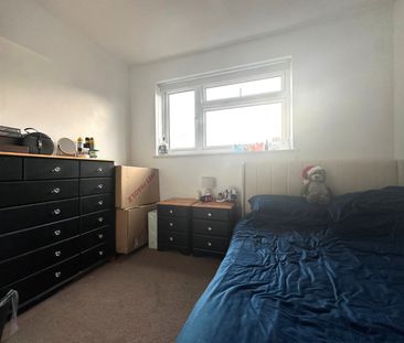 2 bedroom maisonette to rent - Photo 2