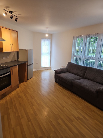 2 bedroom apartment to rent - Photo 5