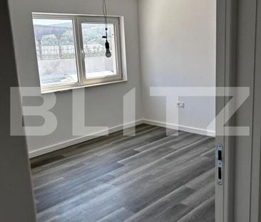 Penthouse, 5 camere, 2 bai, 161 mp, PETFRIENDLY, parcare, zona Stejarului - Fotografie 1