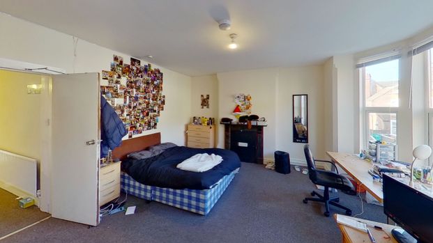 10 Willoughby Avenue, NG7 2EP, NOTTINGHAM - Photo 1