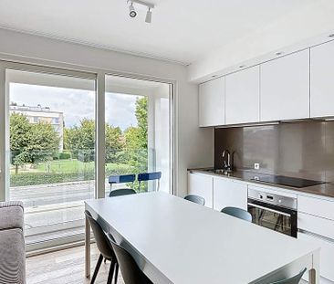 Appartement te huur in Kraainem voor € 1.175 met 1 slaapkamer - Photo 2