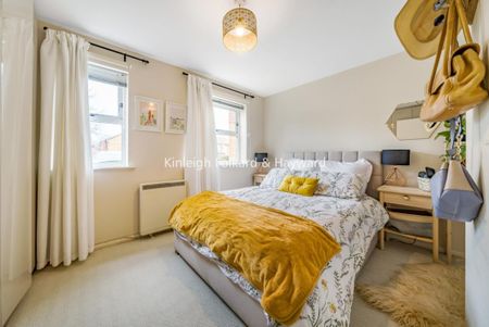 Henry Doulton Drive, London SW17 - Photo 2