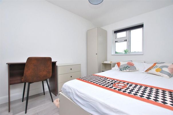 1 bedroom house of multiple occupation to rent - Photo 1