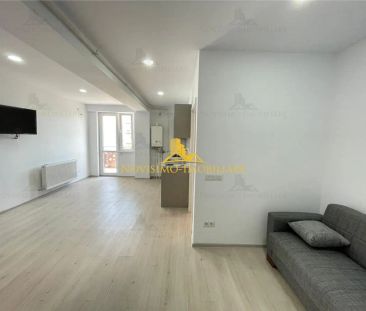 NOVISIMO-IMOBILIARE: APARTAMENTU CU DOUA CAM. IN ZONA 9 MAI - Fotografie 2