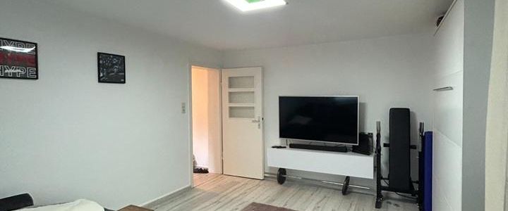 ***Moderne 1-Zimmer-Wohnung mit KÜCHE – Nähe Uni & Hbf *** - Photo 1