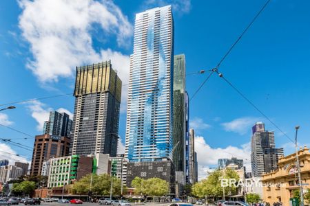 1909/500 Elizabeth Street, Melbourne - Photo 2