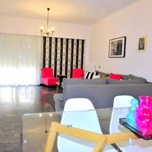 Διαμέρισμα για ενοικίαση - Χαριλάου, - Photo 1