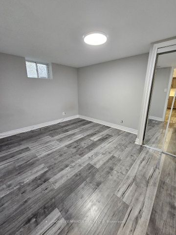 For Lease - 259 Tower Drive Unit# BSMT, Toronto, Ontario - Photo 2
