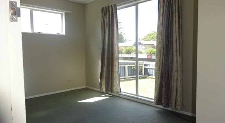 Raleigh Place, Flaxmere - Photo 5