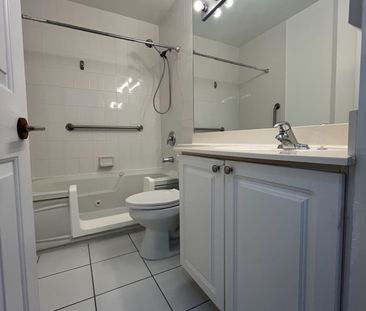 For Lease - 88 Corporate Drive Unit# 106, Toronto, Ontario - Photo 4