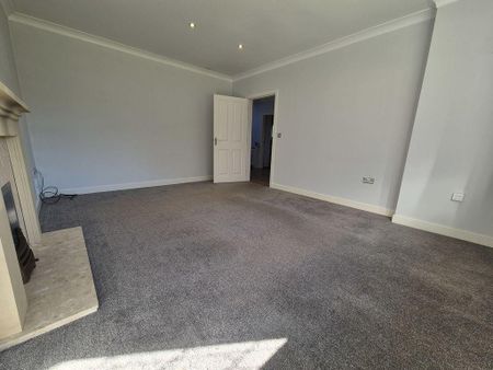 5 bedroom detached house to rent - Photo 2