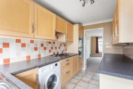 1 bedroom semi-detached bungalow to rent - Photo 5