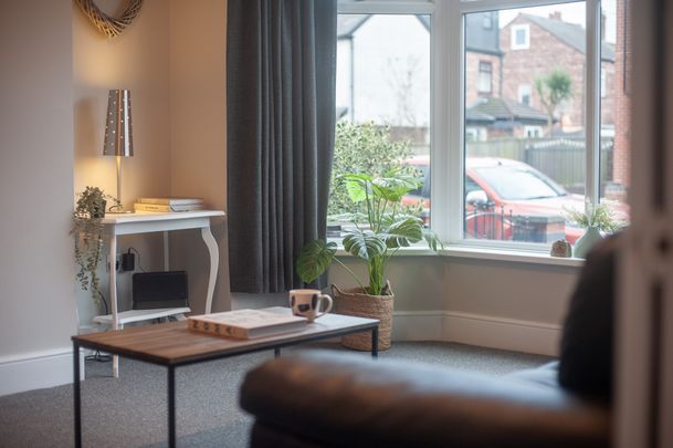 Hi-Spec House share! 🙌 Room 3 - Double En-Suite - Photo 1