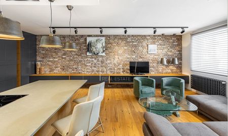 Dizajnový nadštandardný 3i byt 100m2, tichý dvor, A/C, garáž,pri hrade - Photo 3