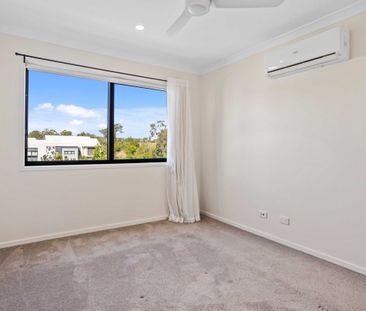 2/7 Angela Way, Pimpama QLD 4209 - Townhouse For Rent | Domain - Photo 4