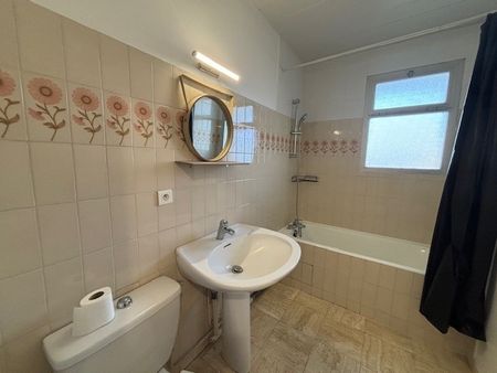 Location Appartement 2 pièces 27m² LE BOUSCAT 33110 - Photo 4