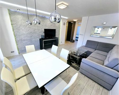 Komfortowe 2 pokoje w centrum Polic - Zdjęcie 2