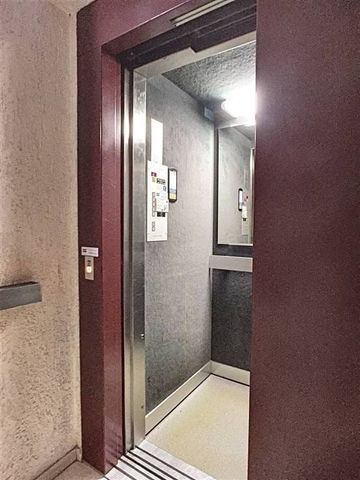 Appartement te huur - Foto 3